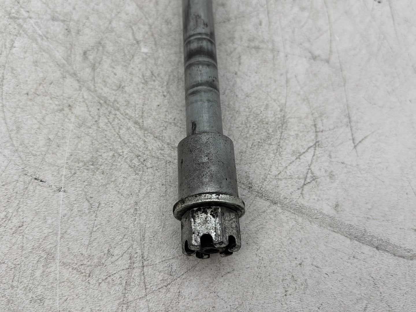 1995 Harley Road King Touring FLHR OEM Rear Wheel Axle Bolt Shaft