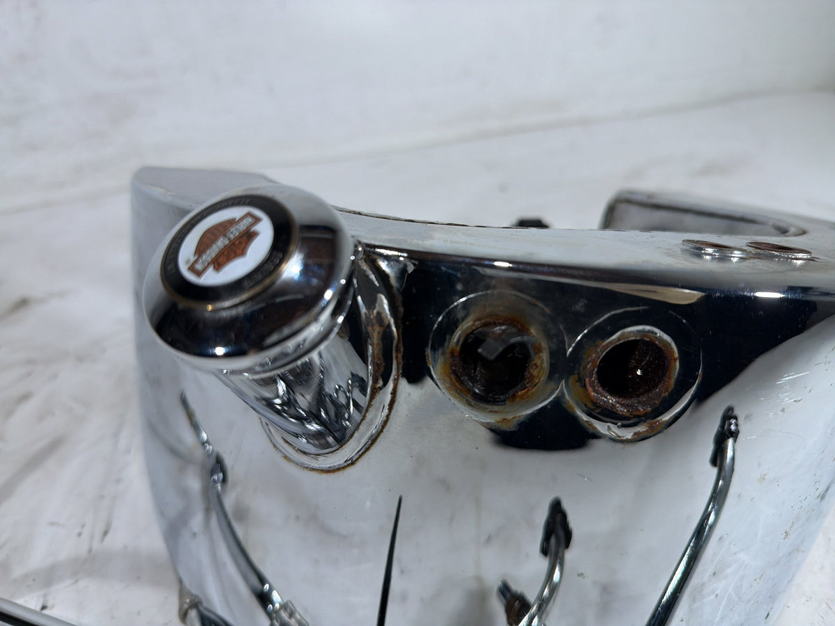 06 Harley Softail Deuce FXSTDI OEM Oil Tank Reservoir Bottle Canister & Dipstick
