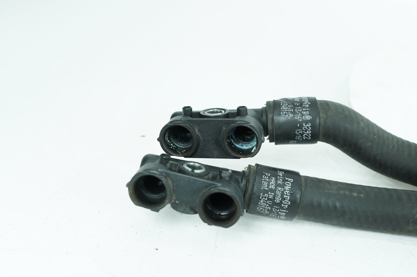 2008 - 2016 Harley-Davidson Touring Electra Glide Ultra Water Cooling Pump Downtube Hose Pipe 26900003