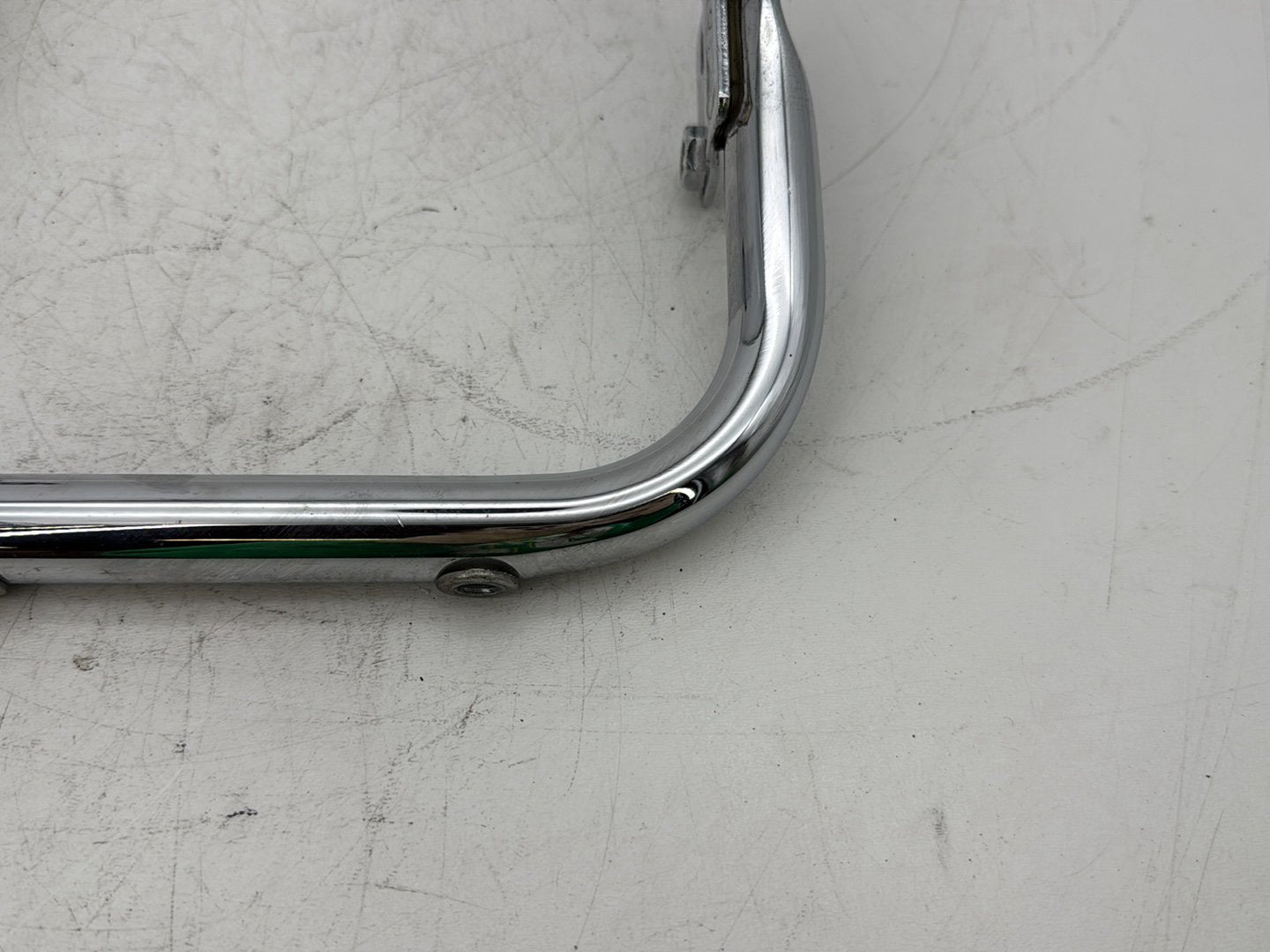 2005 Harley Touring FLHRCI Road King Classic OEM Rear License Plate Support Bar Holder