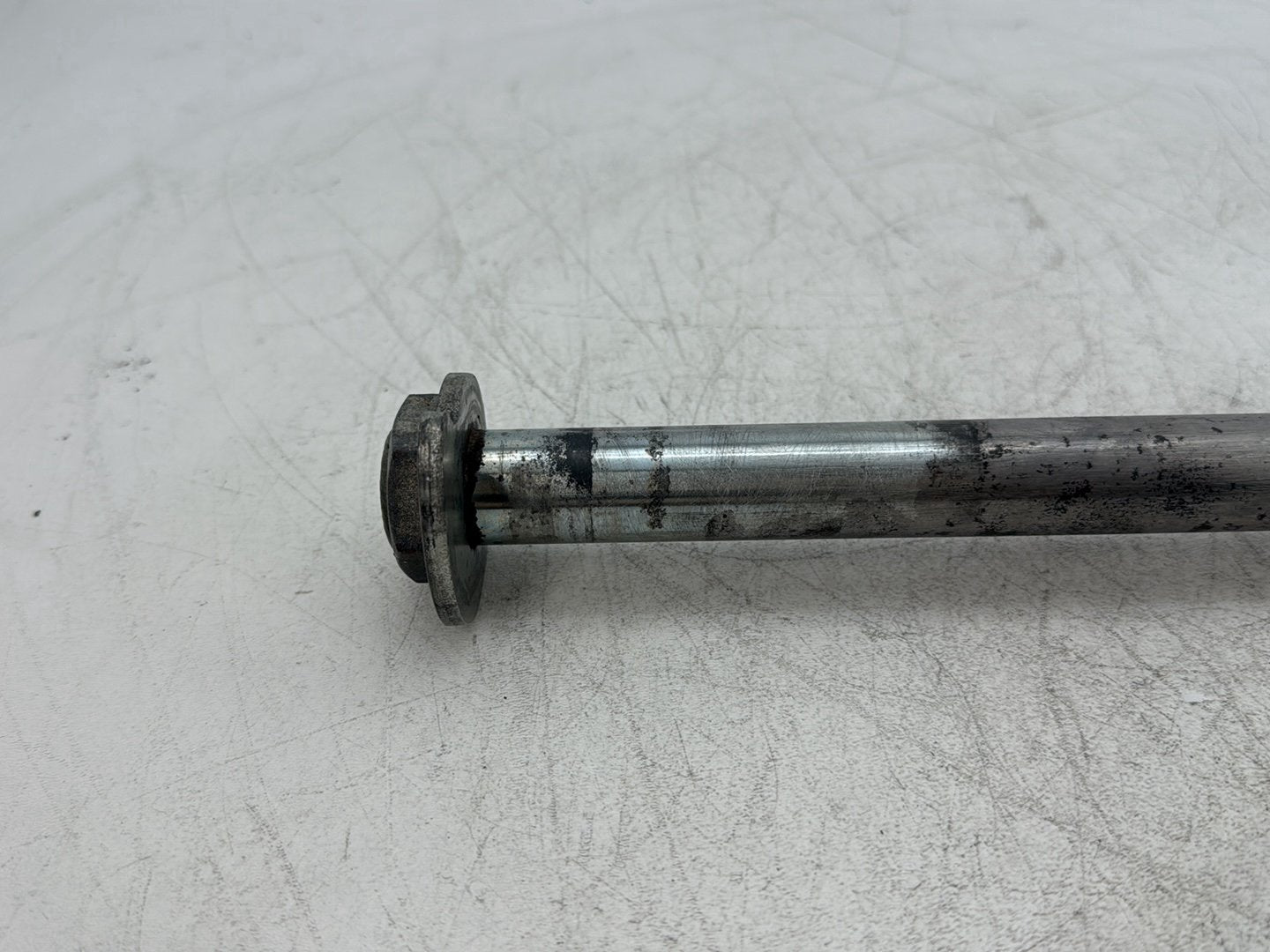 2010 Harley Street Glide Touring FLHX OEM Rear Wheel Axle Bolt Shaft