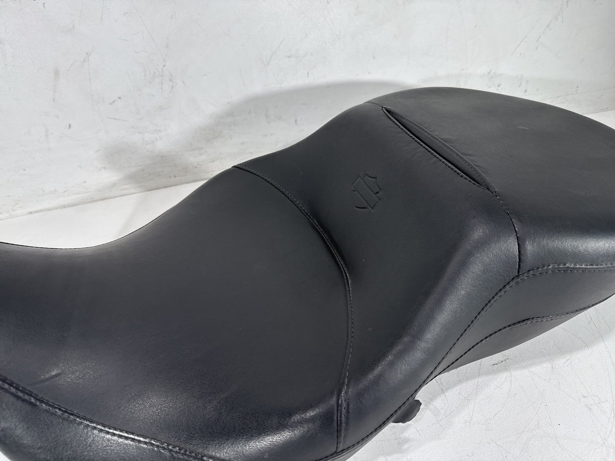 2011 Harley Road King Touring FLHR OEM Passenger Rider Driver Seat Saddle TORN!