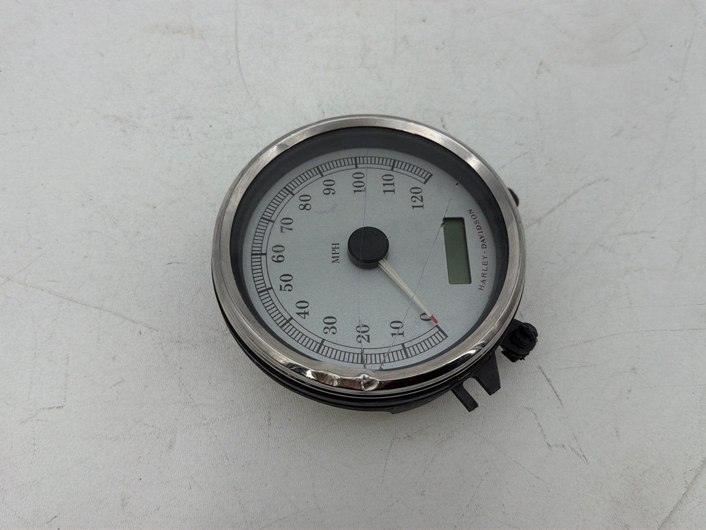 2007 - 2017 Harley-Davidson Dyna Super Glide Custom Speedo Speedometer Gauge Cluster 67096-04B