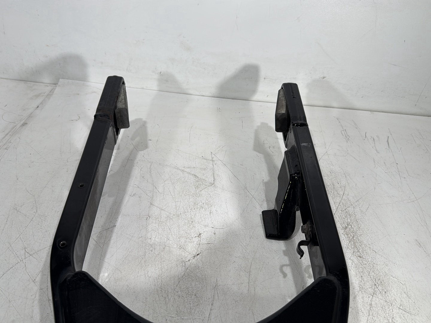 2015 Harley Dyna Low Rider FXDL OEM Rear Fork Swingarm Swing Arm