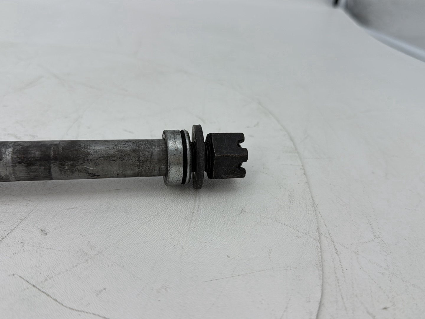 1999 - 2006 Harley-Davidson Touring Road King Police Rear Wheel Axle Bolt Shaft  	41110-89