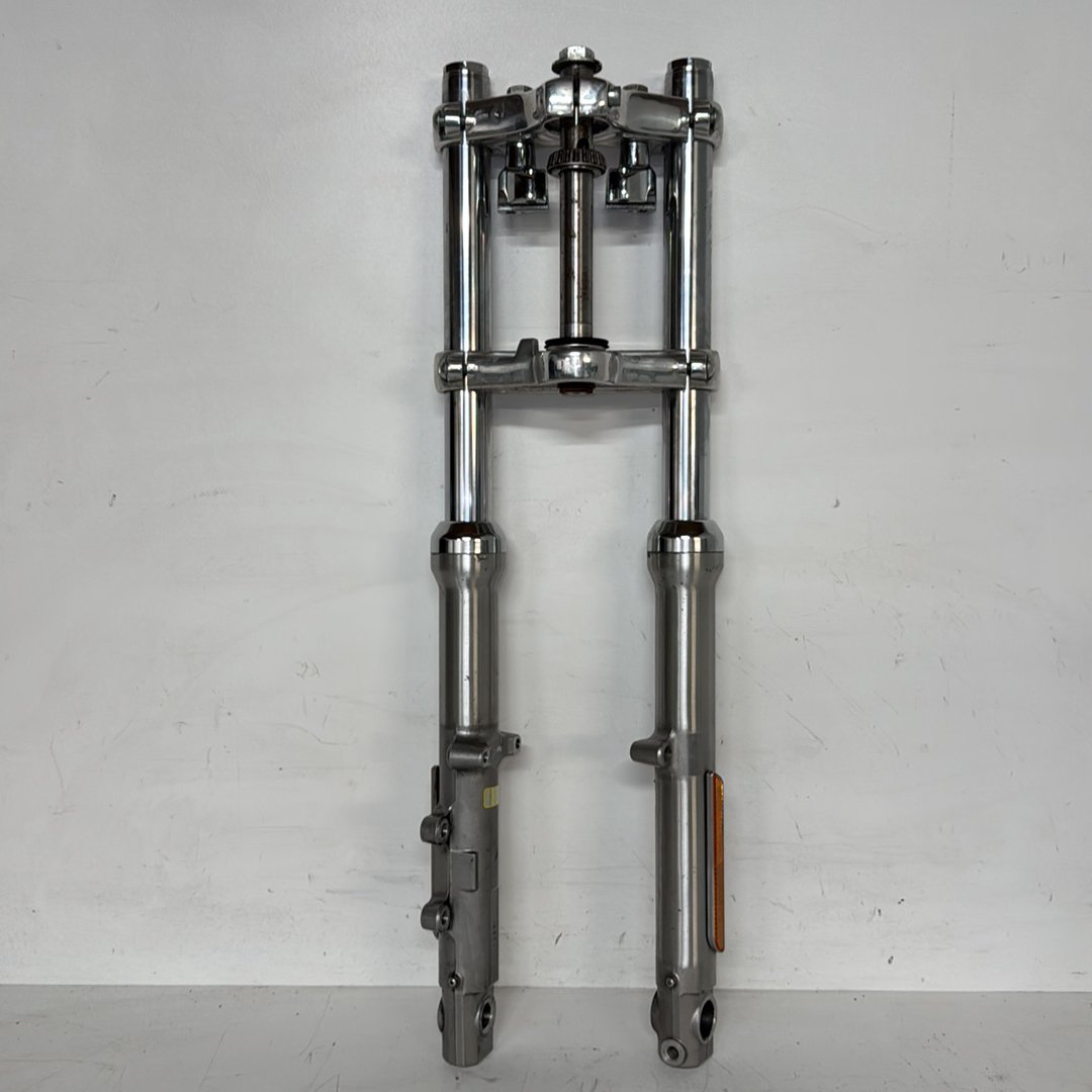 2008 Harley-Davidson Sportster Low Front Fork Upper Triple Tree 46127-04