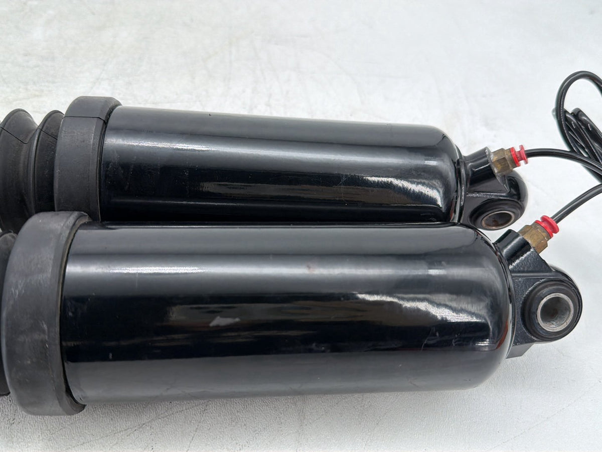 2007 Harley Electra Glide Touring Ultra OEM Rear Left Right Shock Absorbers