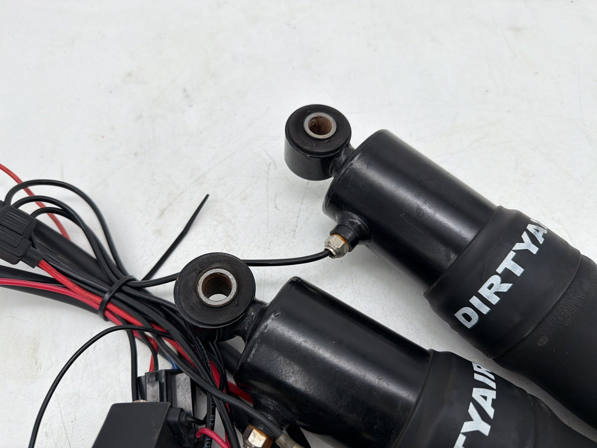 2012 Harley Street Glide Touring FLHX OEM Rear Left Right Shock Absorbers