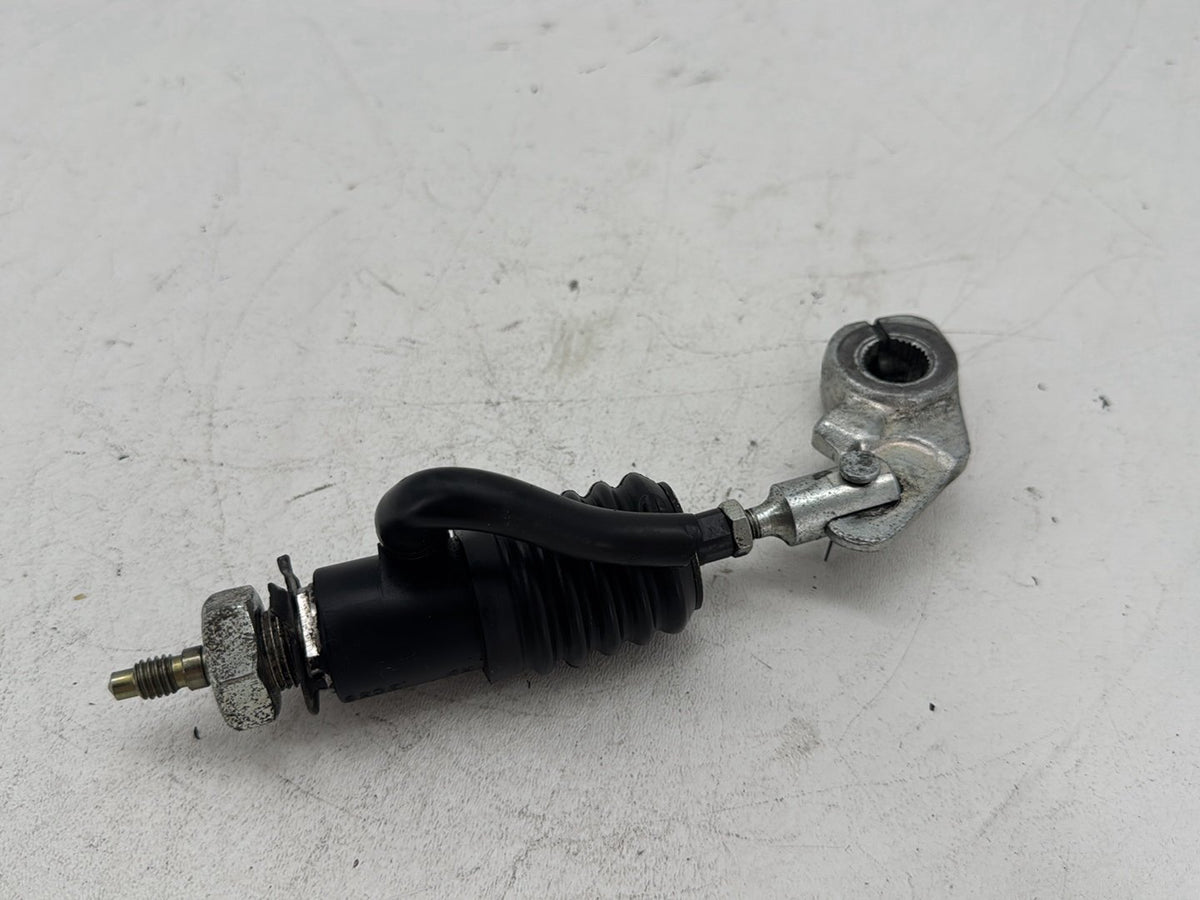 1996 Harley Road King Touring Police FLHPI OEM Rear Stop Brake Master Cylinder