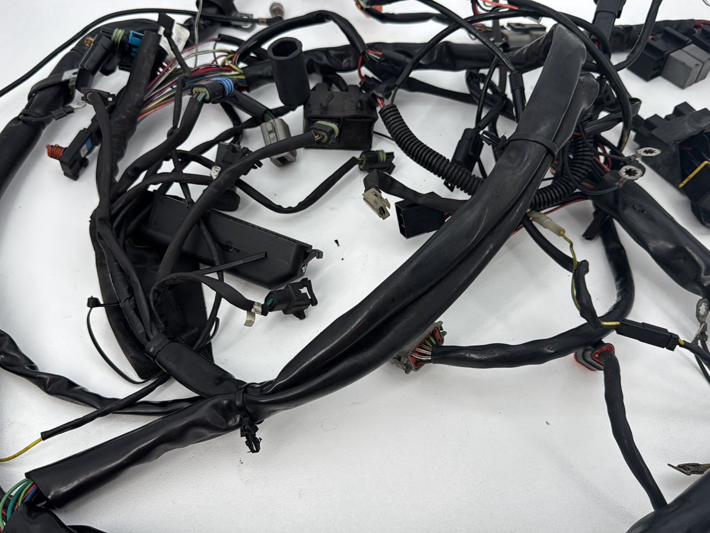 1999 - 2006 Harley-Davidson Touring Electra Glide Classic Main Wire Wiring Harness Loom 70985-01