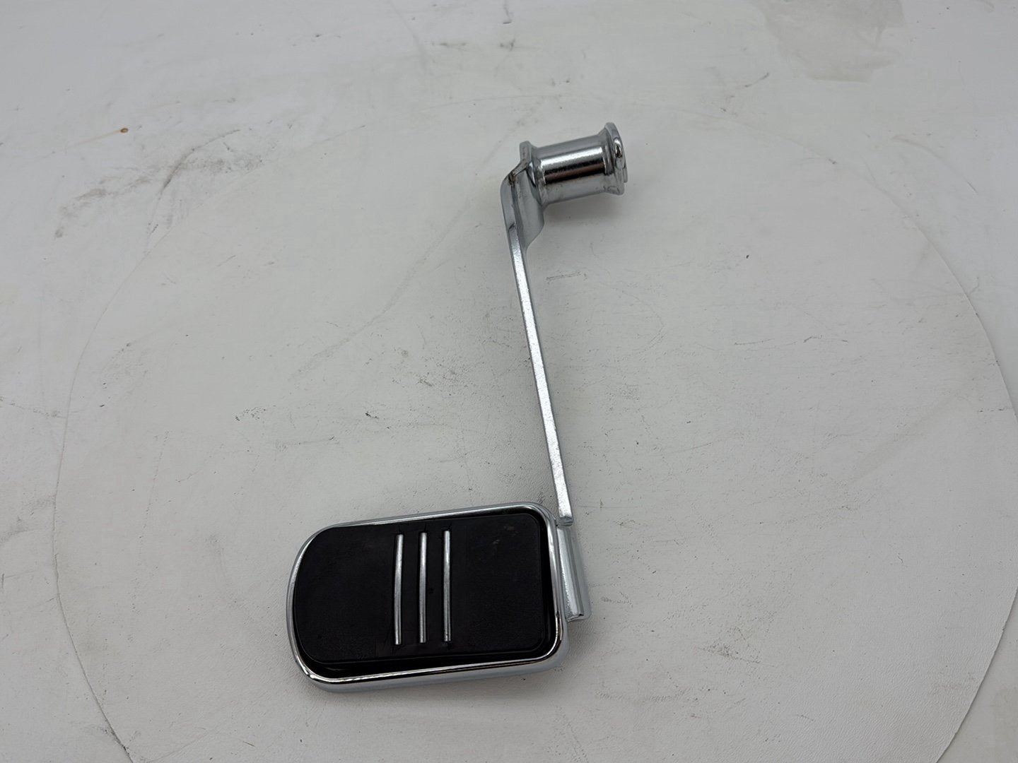 2007 Harley Street Glide Touring FLHX OEM Foot Brake Control Lever Pedal