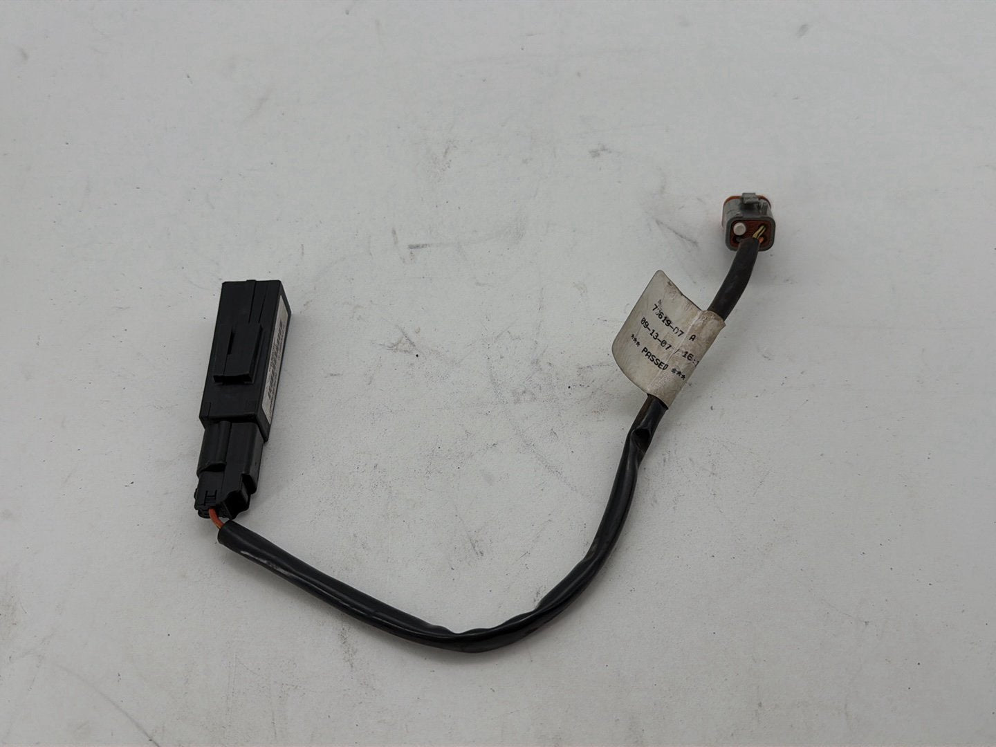 2008 Harley Dyna Fat Bob FXDF OEM Security Module Antenna Wire 68956-07