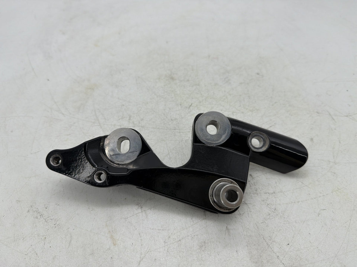 2020 Harley Softail Standard FXST OEM Mount Bracket Support Holder