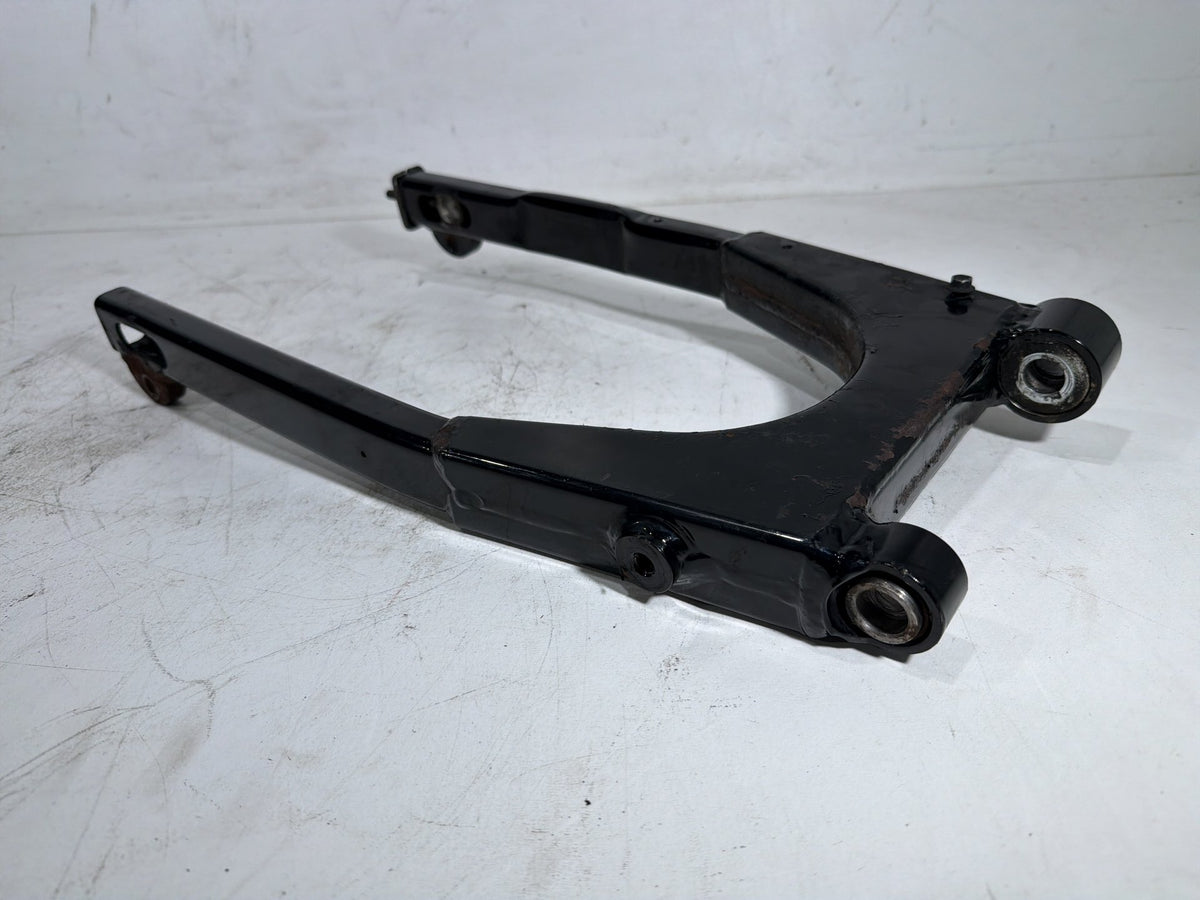 1991 Harley Sportster 883 Deluxe XLH883 OEM Rear Fork Swingarm Swing Arm