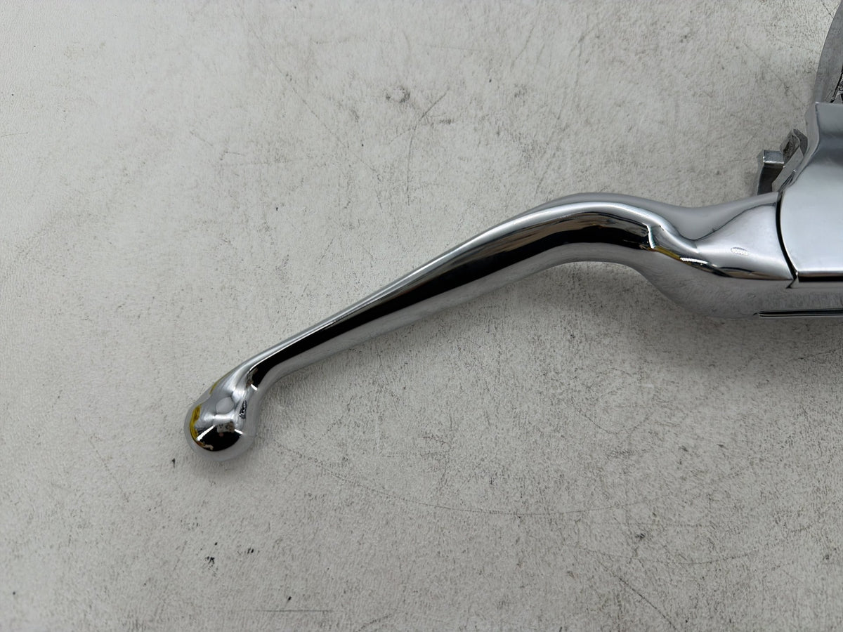 2007 Harley Electra Glide Touring Eagle Front Right Brake Lever Master Cylinder