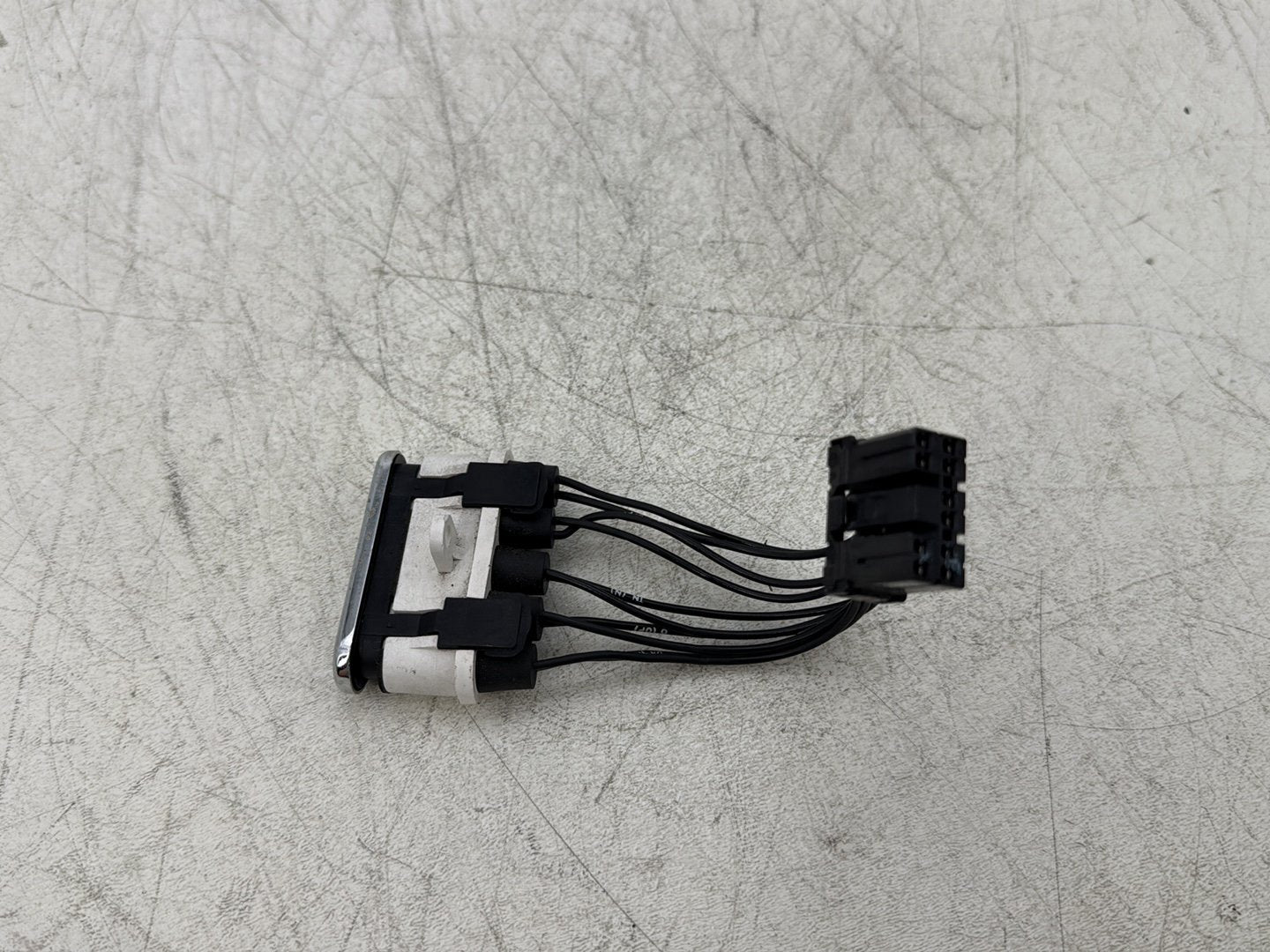 1998 Harley Touring FLHTCUI Electra Glide Ultra OEM Dash Indicator Lamp Wire Plug In
