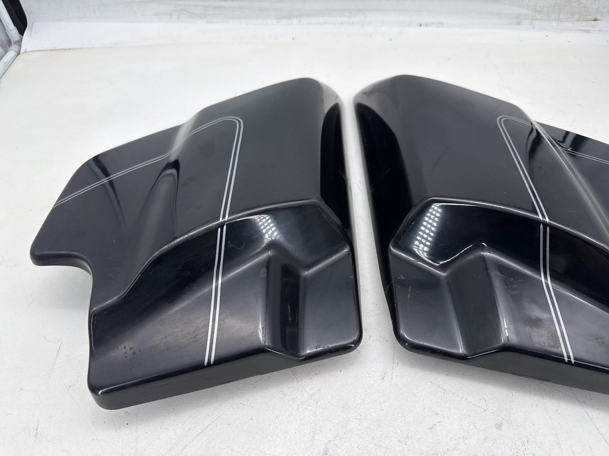 2009 Harley Electra Glide Touring Ultra OEM Left Right Side Fairing Cover