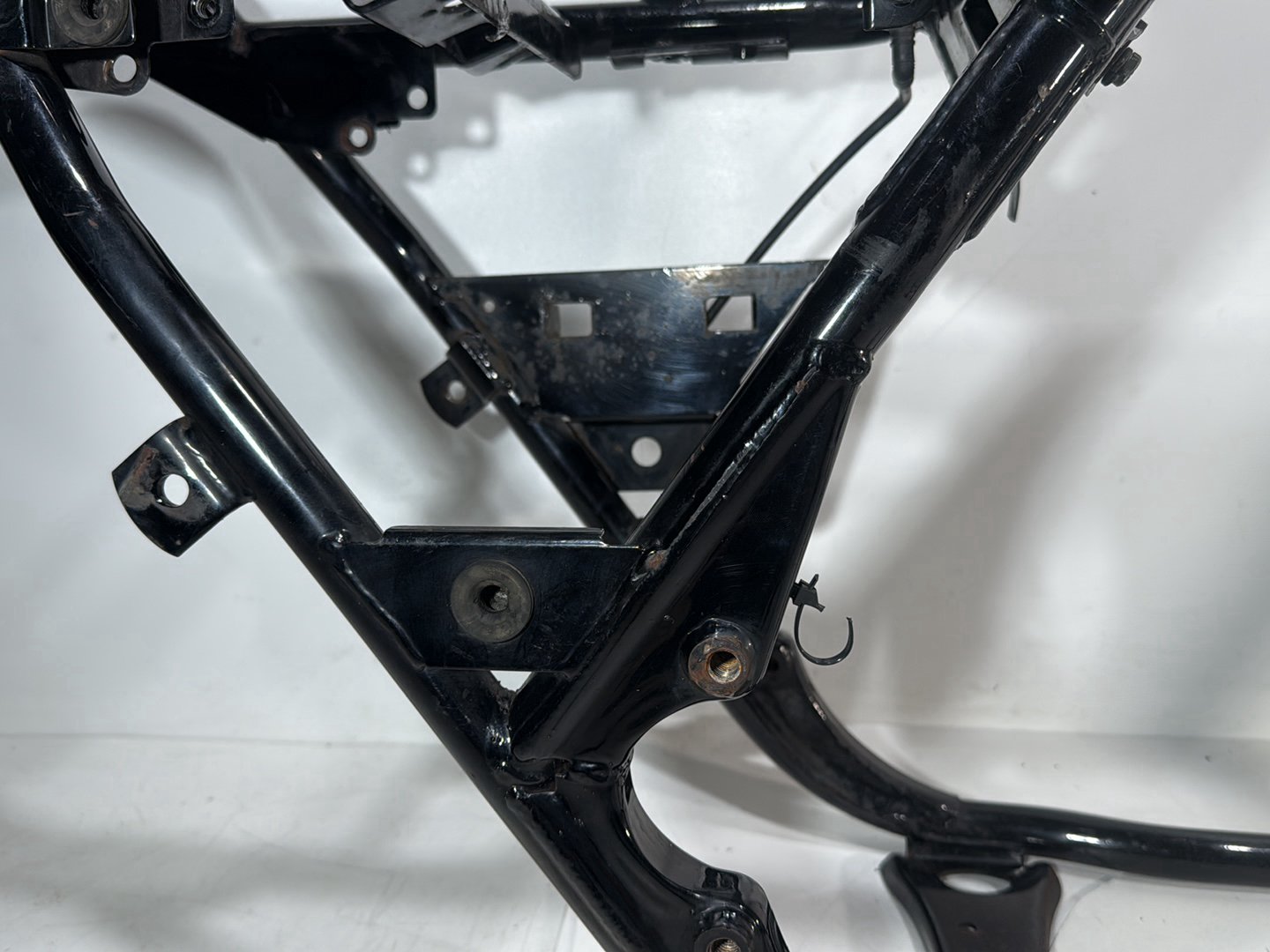 2006 Harley Electra Glide Touring Classic FLHTCI OEM Body Main Frame Chassis CLN CLR
