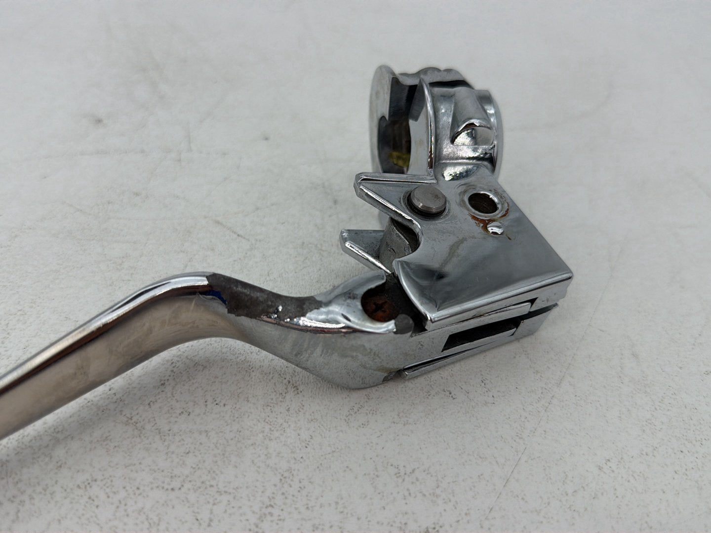 1984 - 1998 Harley-Davidson Touring Electra Glide Classic Front Left Hand Clutch Control Lever 38608-82B