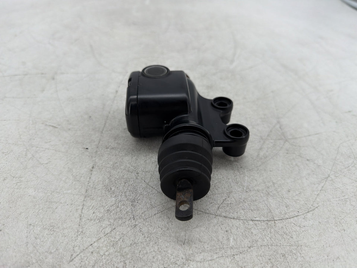 2011 Harley Electra Glide Touring Ultra OEM Rear Brake Master Cylinder Reservoir