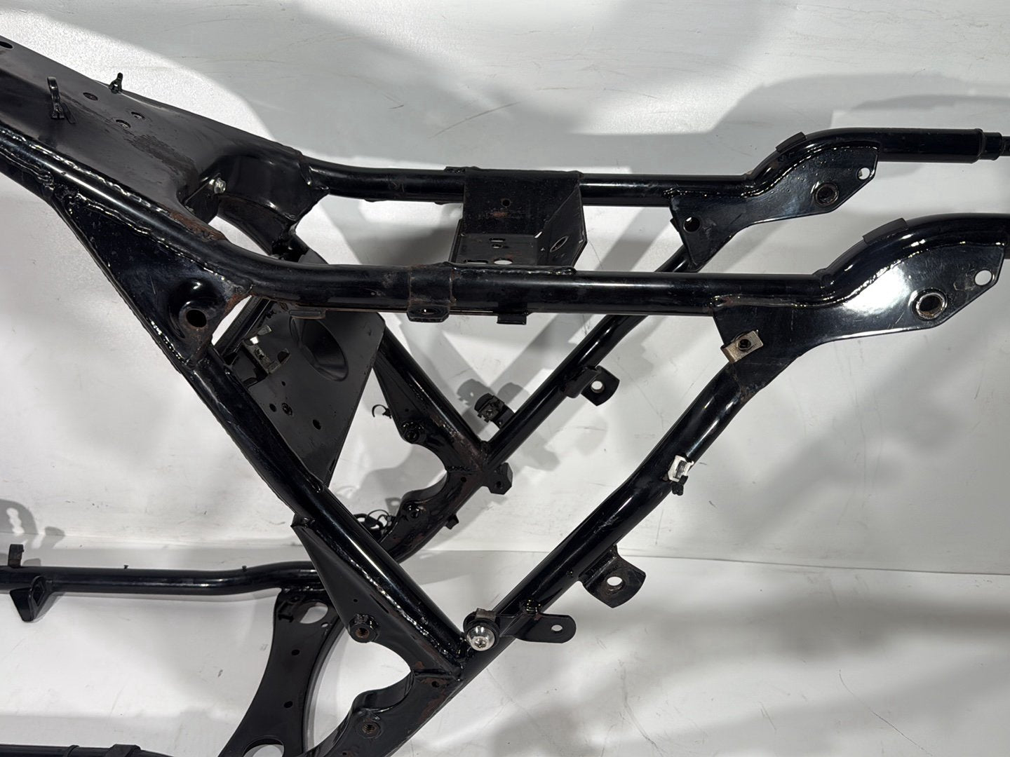 1996 Harley Electra Glide Touring FLHT OEM Body Main Frame Chassis SLVG