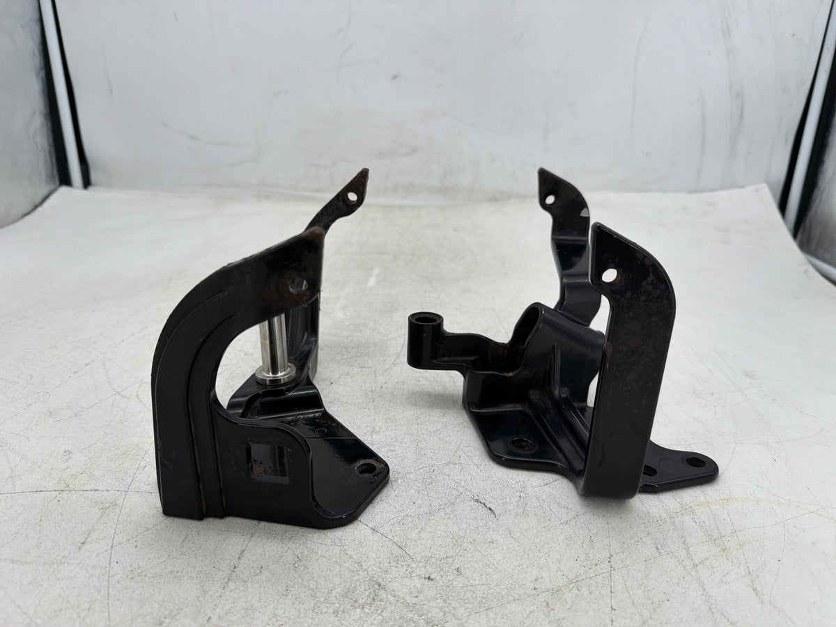 2001 Harley Fat Boy Softail FLSTF OEM Left Right Driver Footpeg Bracket Mounts
