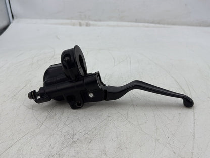 2013 Harley Forty-Eight Sportster 1200X OEM Front Right Brake Lever Master Cylinder