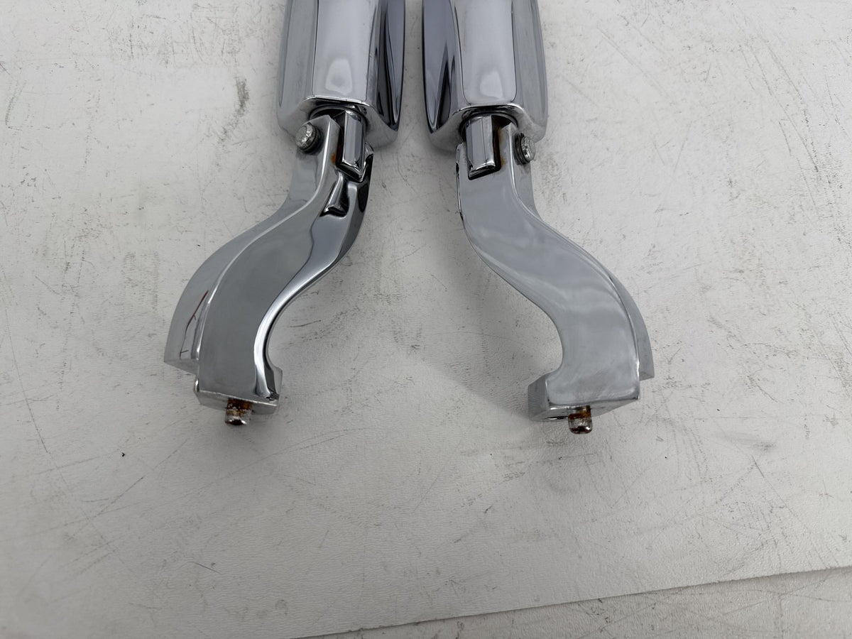 2013 Harley Street Glide Touring FLHX OEM Passenger Left & Right Foot Pegs