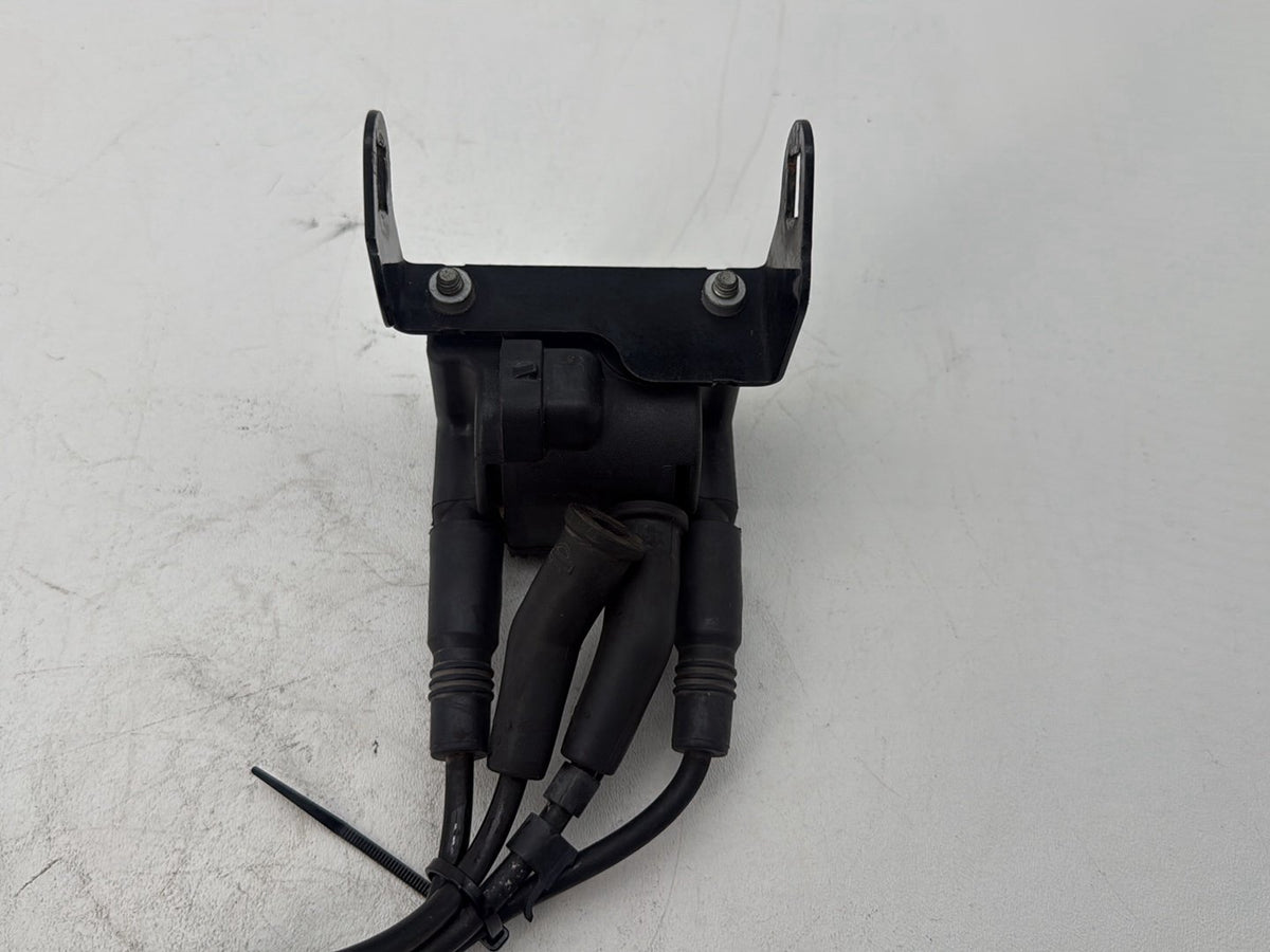 2007 Harley FLHTP Electra Glide Police Ignition Coil Spark Plug Cable OEM