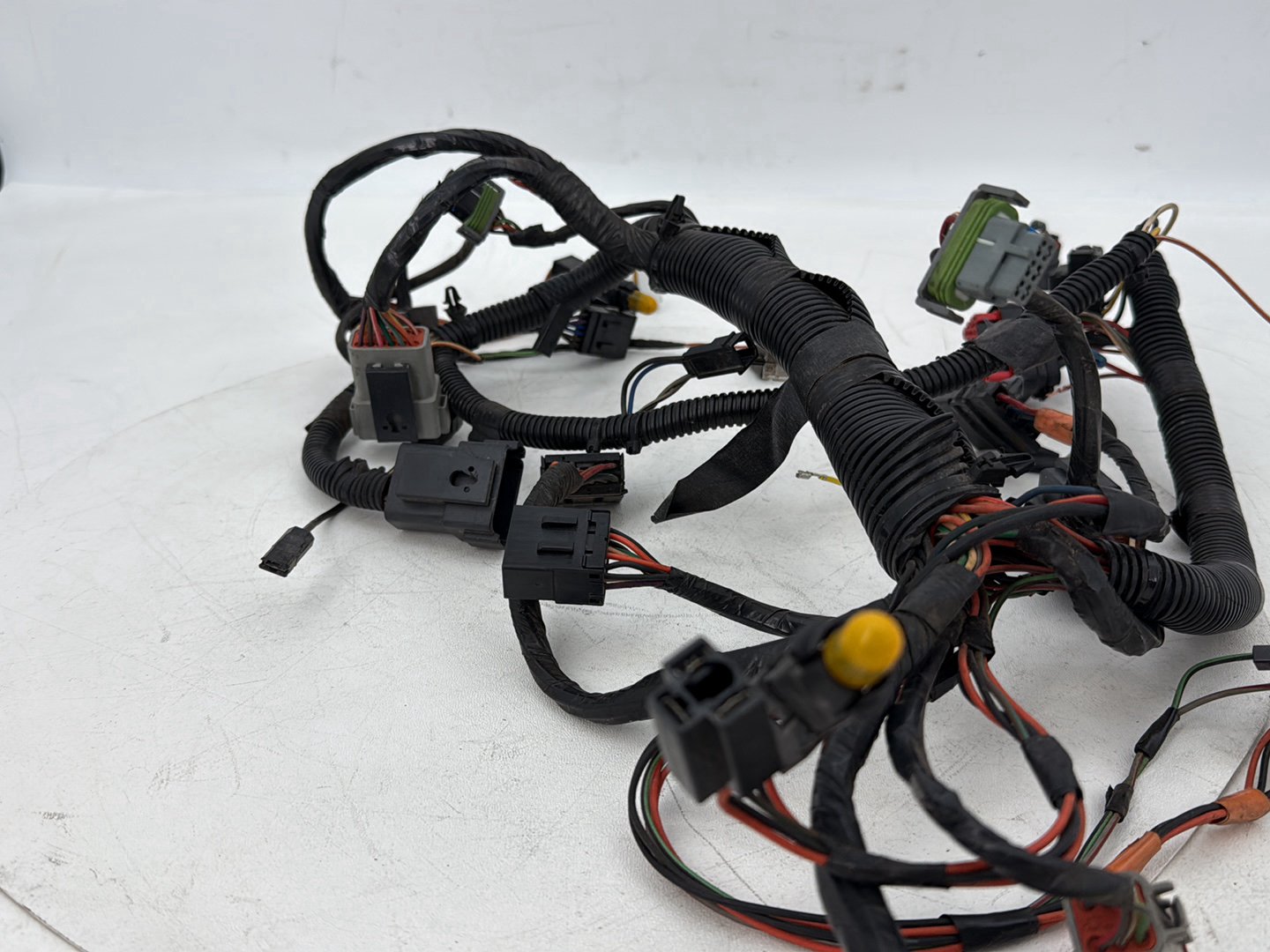 1999 - 2006 Harley-Davidson Touring Electra Glide Ultra Front Sub Wiring Harness Loom Interconnect 70232-04