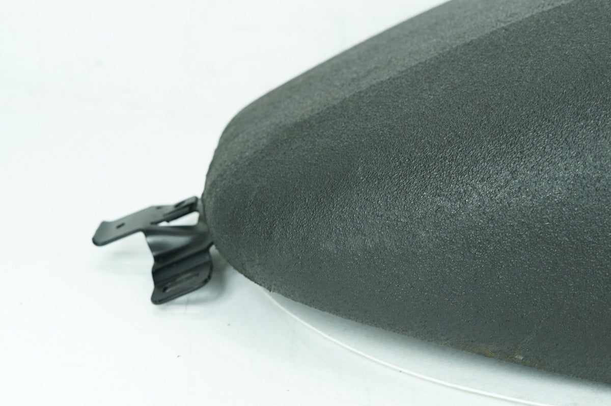 2008 - 2016 Harley-Davidson Touring Street Glide Fuel Gas Tank Gasoline Reservoir 61356-08
