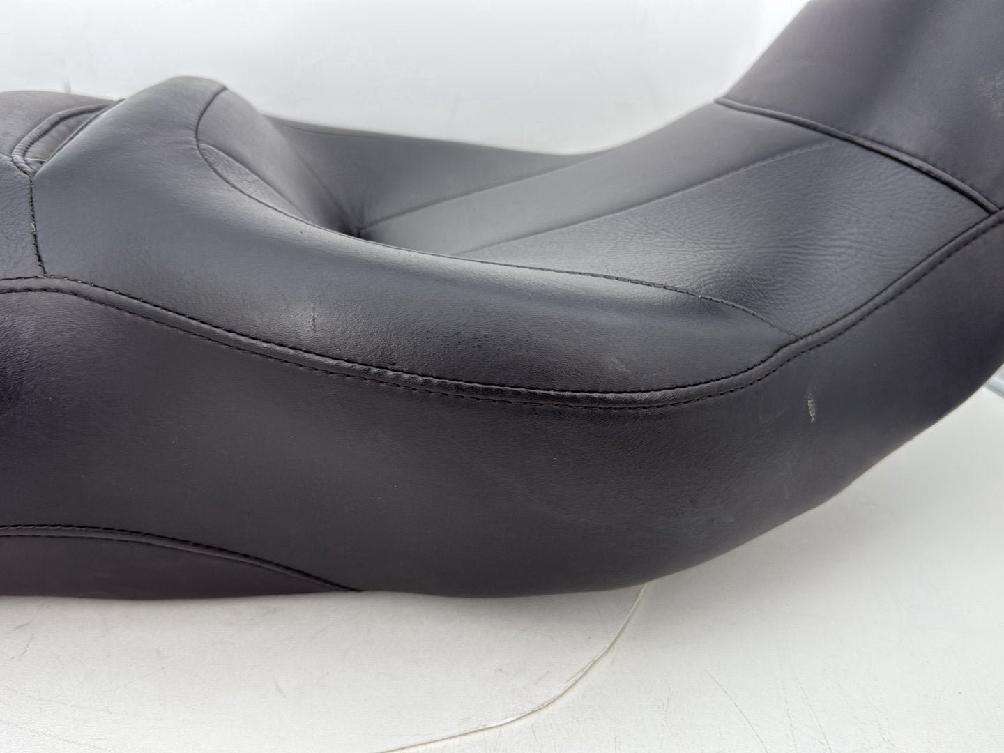 2019 - 2023 Harley-Davidson Touring Street Glide Passenger Rider Driver Seat Saddle 52320-11