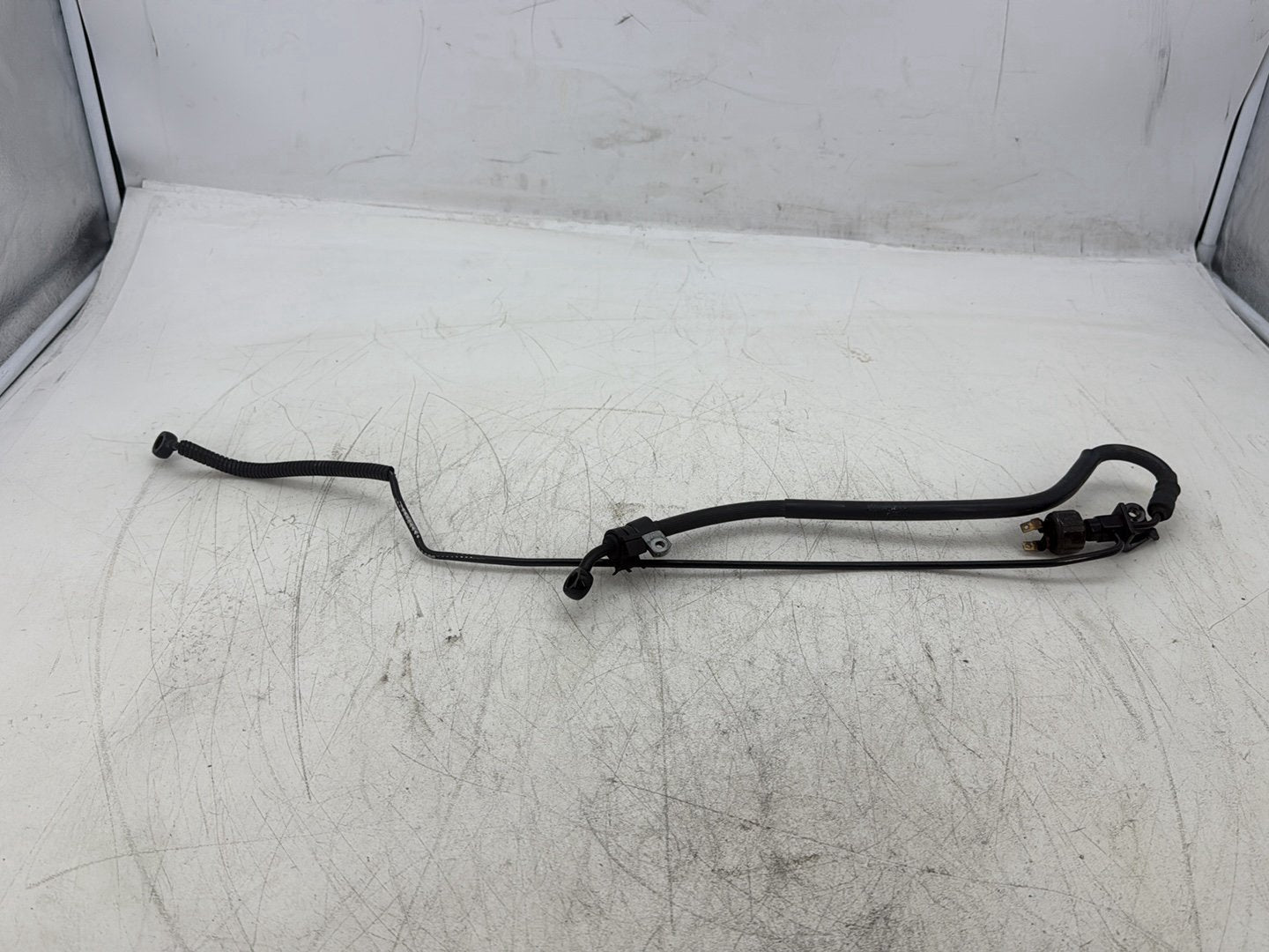 2004 Harley Road King Touring Custom FLHRSI OEM Rear Brake Hose Line Pipe