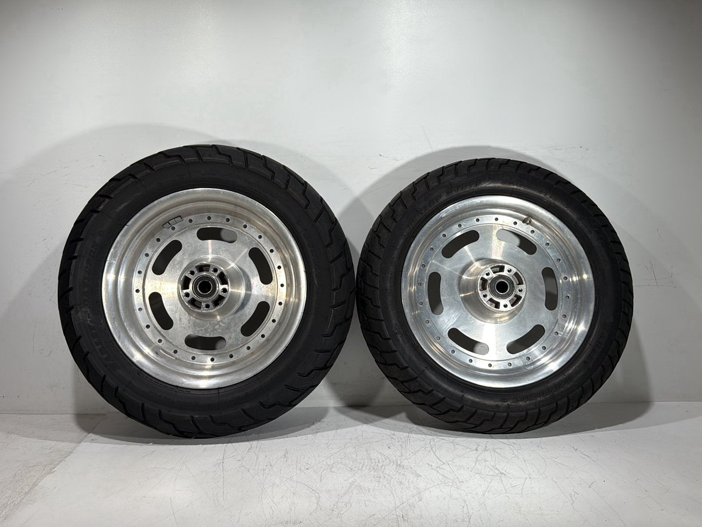 2010 Harley Dyna Fat Bob FXDF OEM Front & Rear Wheel Rim Tire 16"