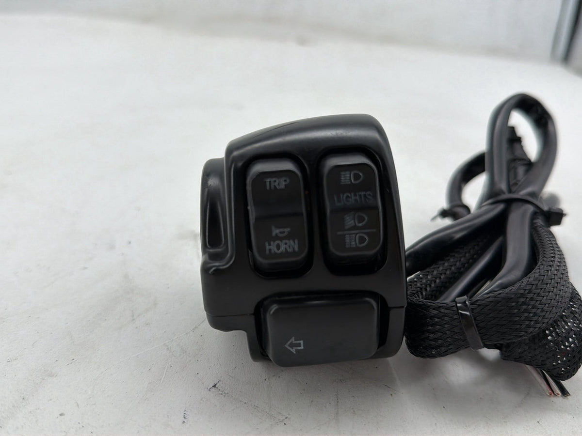 2015 Harley Softail Deluxe FLSTN OEM Left Turn Signal Headlight Switches Controls
