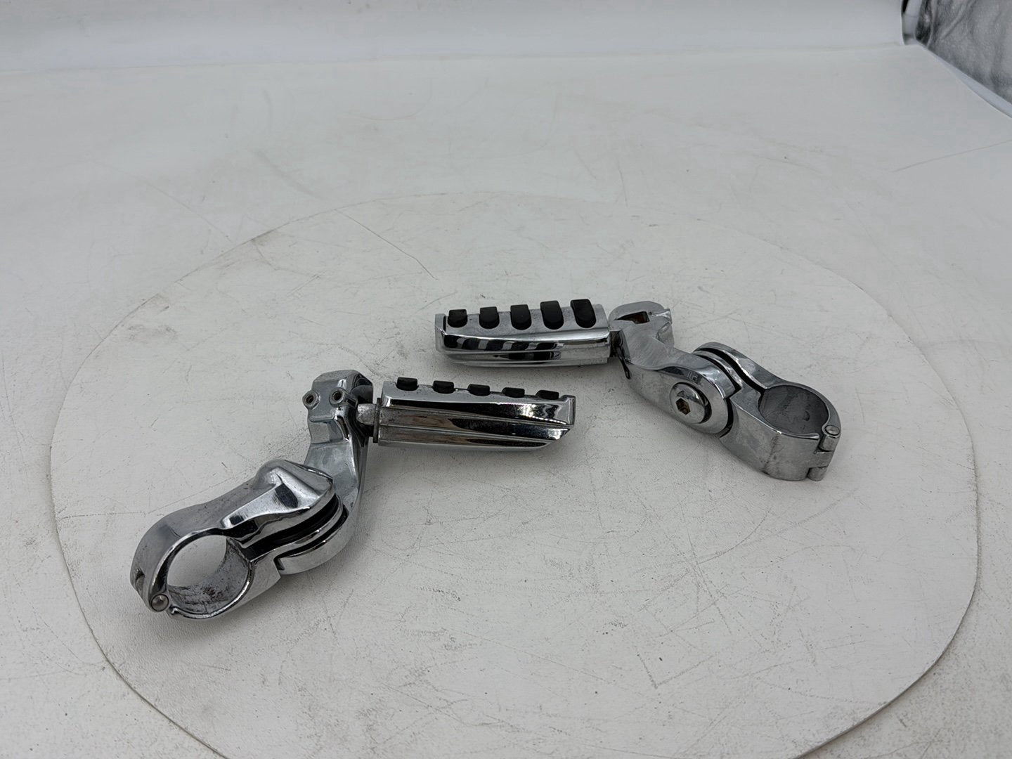 1999 - 2006 Harley-Davidson Touring Electra Glide Front Right Left Highway Foot Pegs 50957-02C