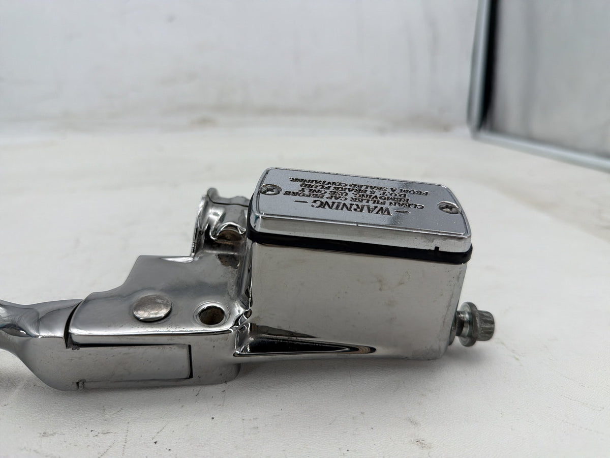 1995 Harley Heritage Softail Classic OEM Front Right Brake Lever Master Cylinder