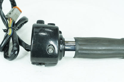 2004 - 2013 Harley-Davidson Sportster Custom Left Turn Signal Headlight Switches Controls 71682-06A