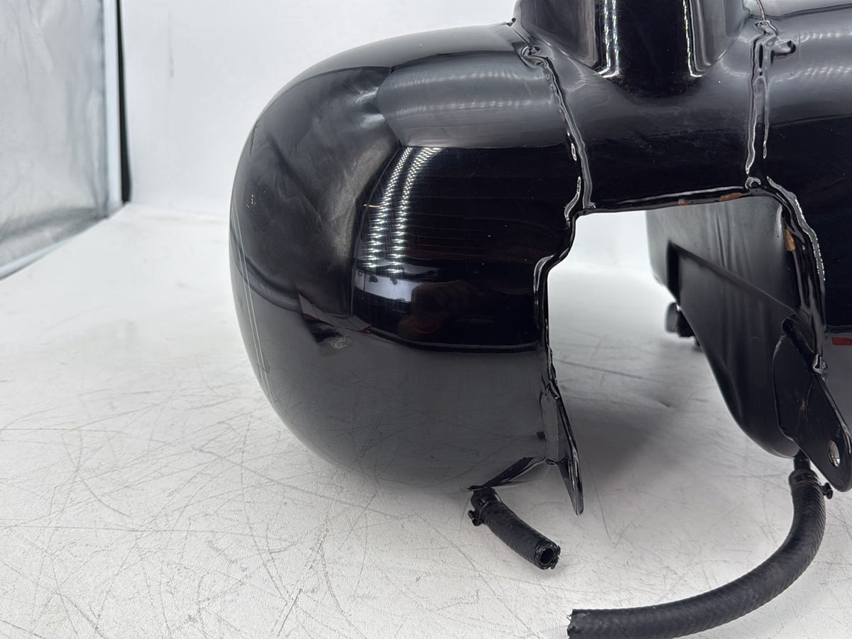 04 Harley Touring Electra Glide OEM Fuel Gas Tank Gasoline Reservoir * DENTED *