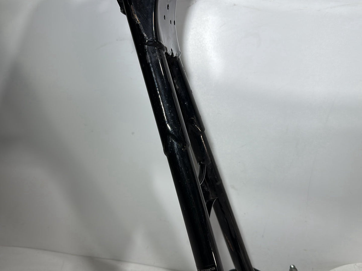 2005 Harley Touring FLHRCI Road King Classic OEM Body Main Frame Chassis SLVG