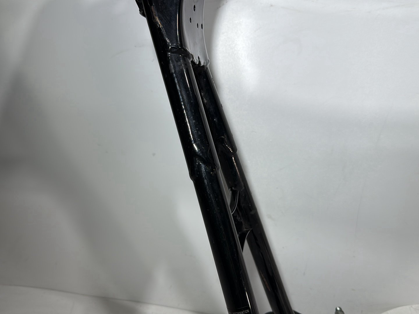 2005 Harley Touring FLHRCI Road King Classic OEM Body Main Frame Chassis SLVG