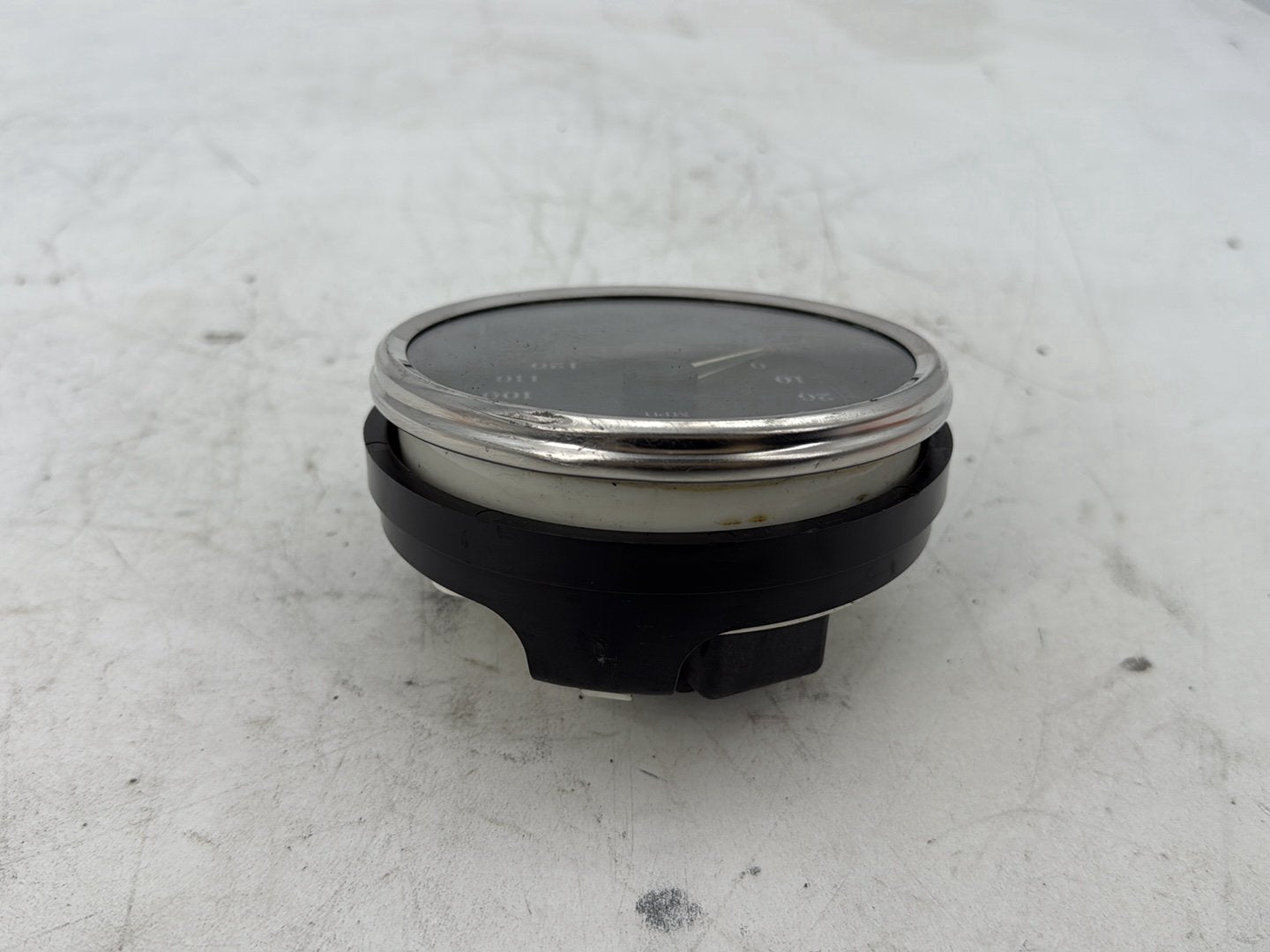2002 Harley Heritage Softail Classic FLSTC OEM Speedo Speedometer Gauge Cluster