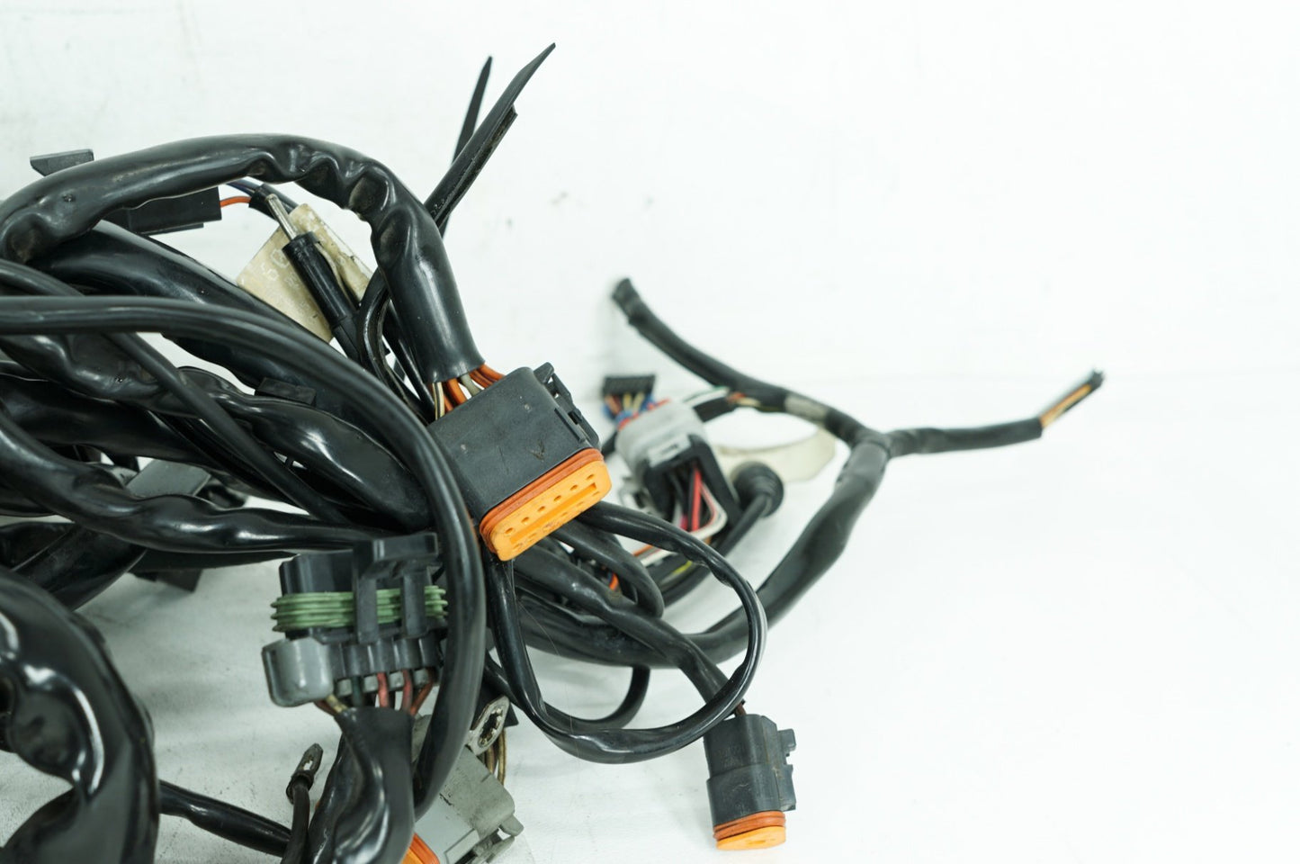 1999 - 2006 Harley-Davidson Touring Electra Glide Ultra Main Wire Wiring Harness Loom 70985-03