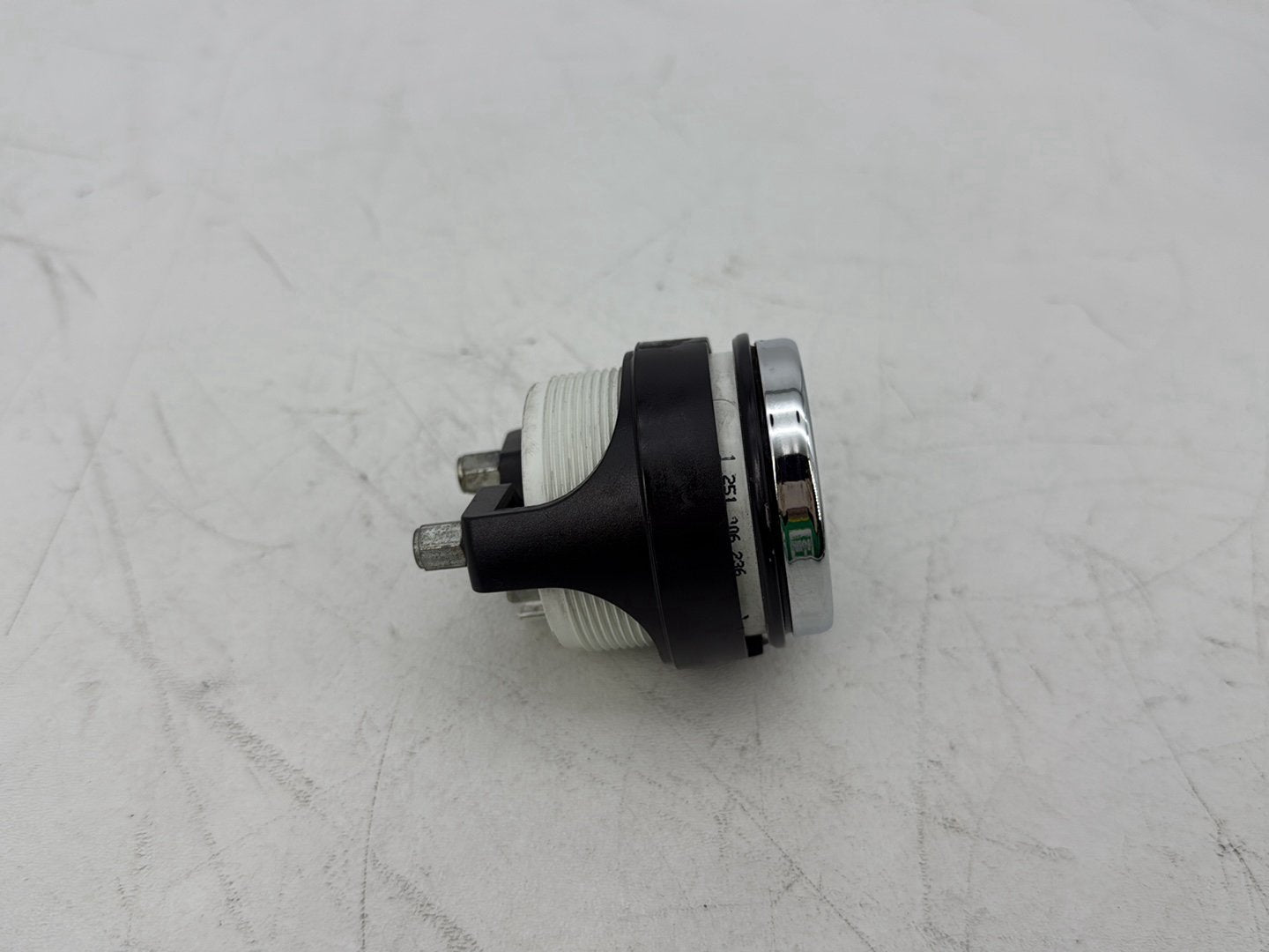 2007 - 2012 Harley-Davidson Touring Electra Glide Ultra Gas Petrol Gasoline Fuel Gauge Cluster 75111-08