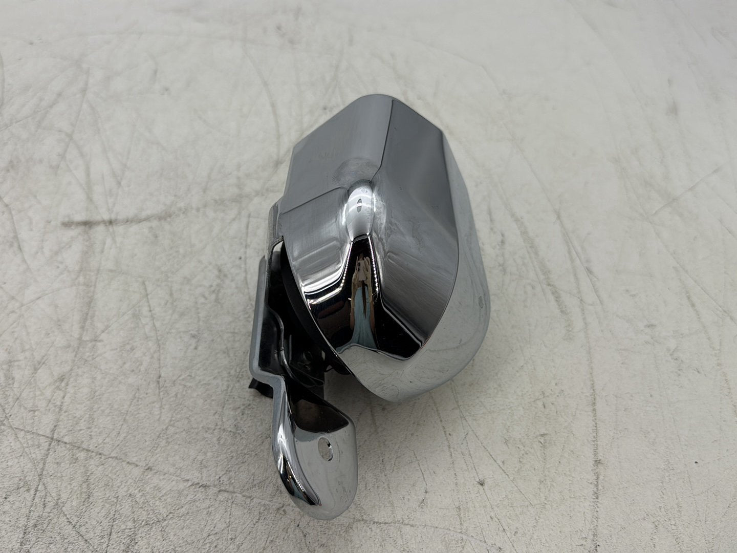 2012 Harley Street Glide Touring FLHX OEM Horn Signal Klaxon Chrome Cover