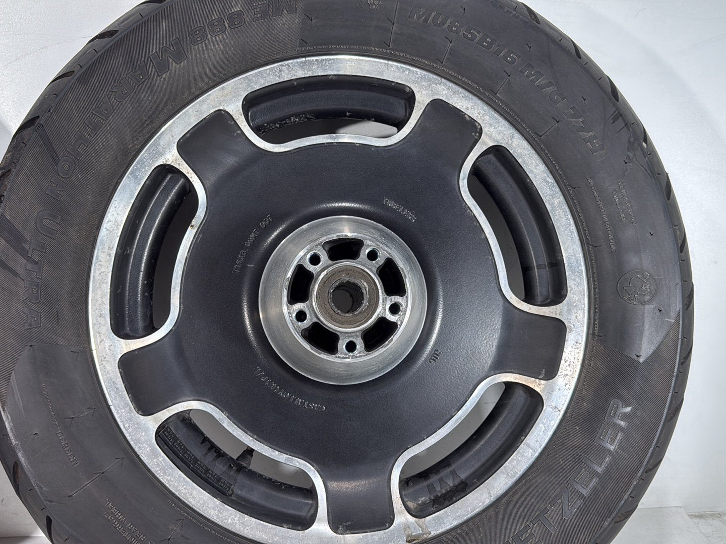 2007 Harley Street Glide Touring FLHX OEM Front & Rear Wheel Rim Tire