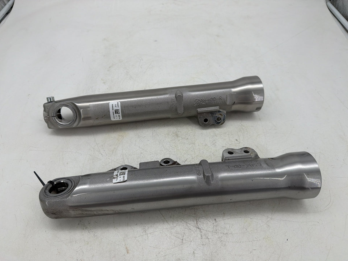 2020 Harley Softail Standard FXST OEM Front Left & Right Fork Legs Sliders