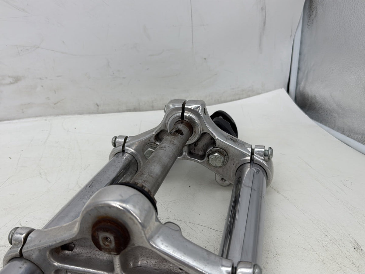 2006 Harley Sportster XL883L Low Front Triple Tree Set & LH RH Fork Legs Sliders