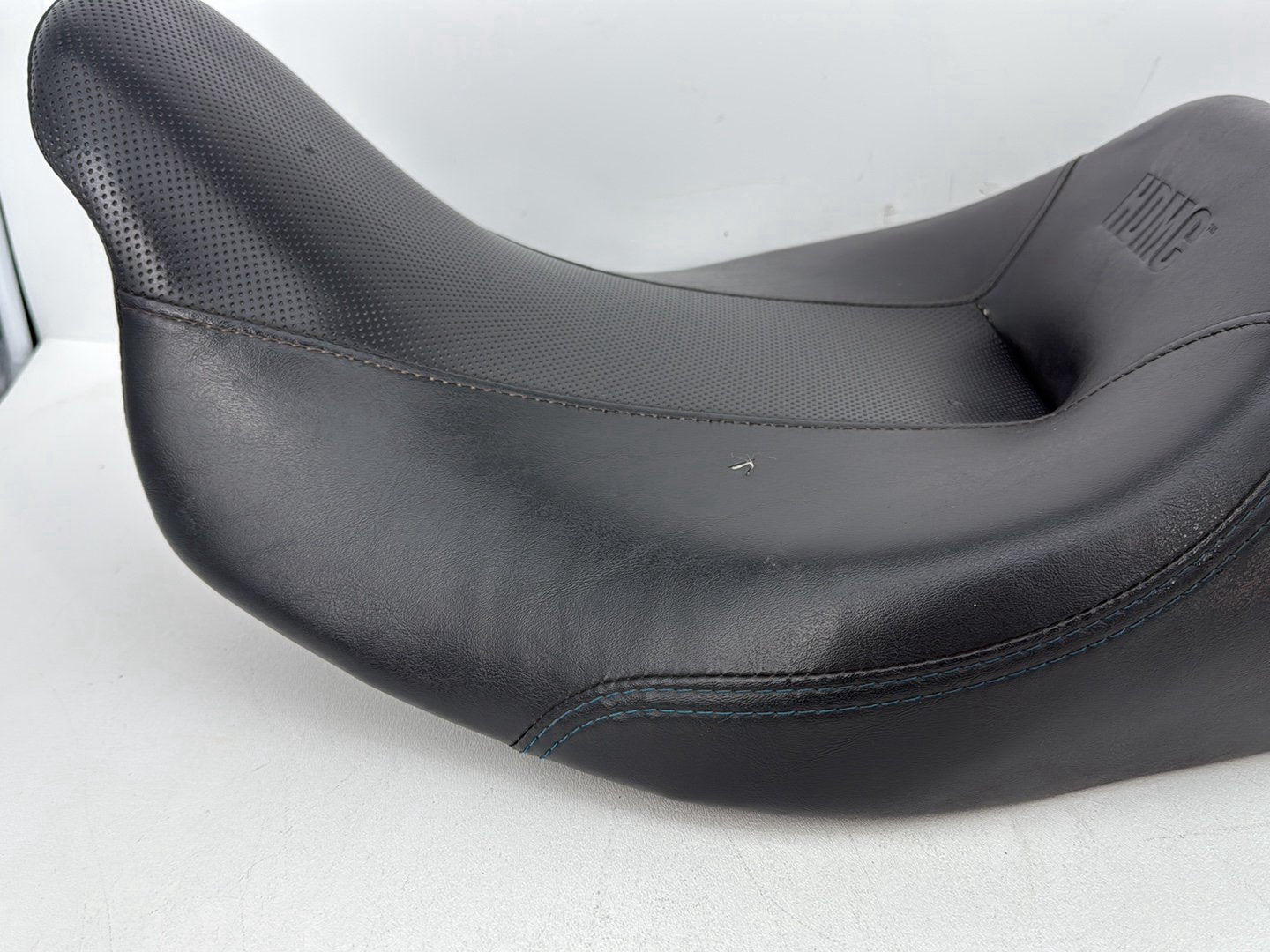 Harley-Davidson Misc  Passenger Rider Driver Seat Saddle HDMC
