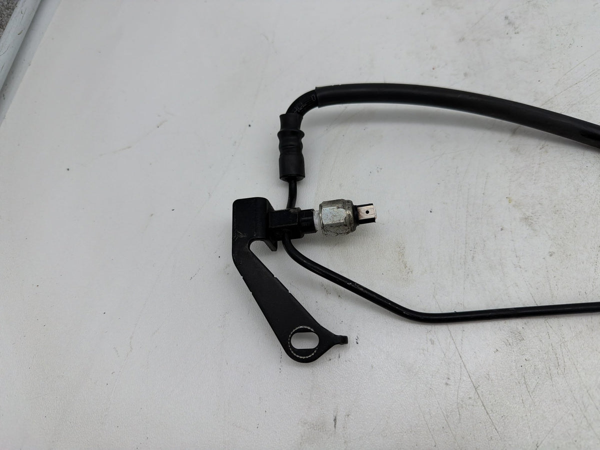 2010 Harley Street Glide Touring FLHX OEM Rear Brake Hose Line Pipe NON-abs